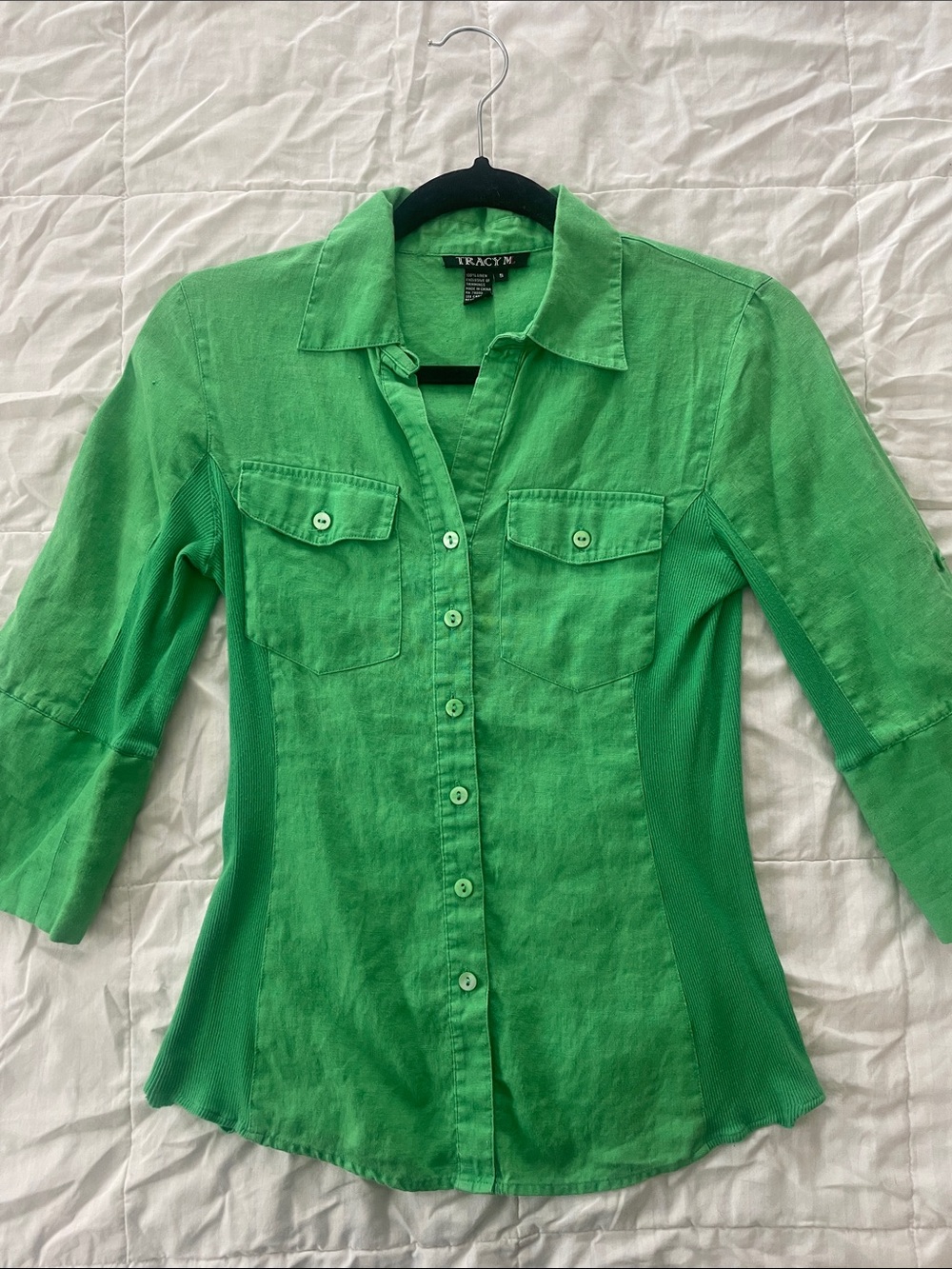 Tracy M Vibrant Kelly Green Button-Front Women's Shirt